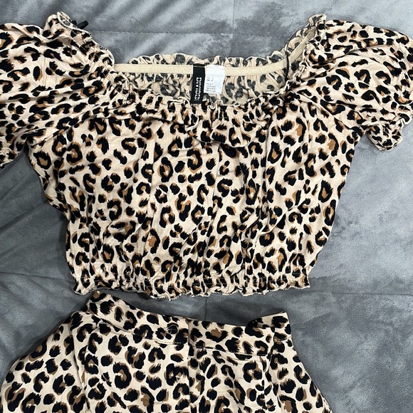 H&M - Picture 3 of 5